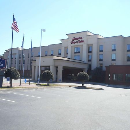 Hampton Inn & Suites Norfolk-Airport Exterior photo
